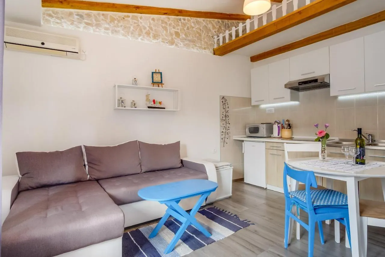 Apartments Kastel Veli Losinj